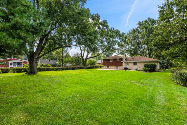 1706 E Euclid Avenue, Arlington Heights, IL 60004