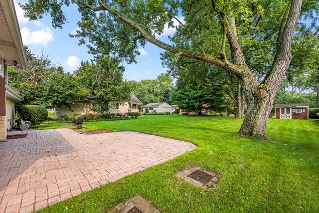 1706 E Euclid Avenue, Arlington Heights, IL 60004
