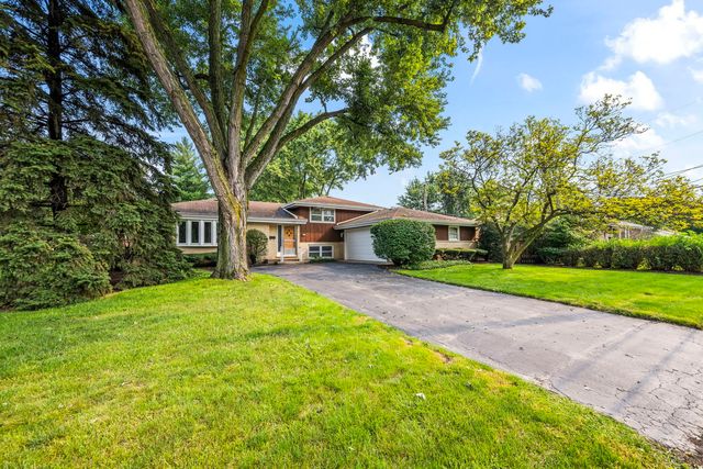 1706 E Euclid Avenue, Arlington Heights, IL 60004