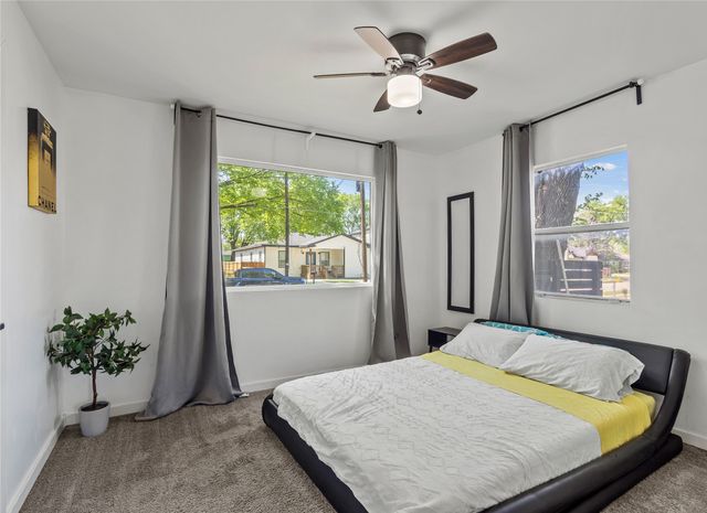 1935 Nomas Street, Dallas, TX 75212