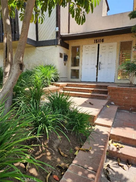 15116 S RAYMOND Avenue 104, Gardena, CA 90247