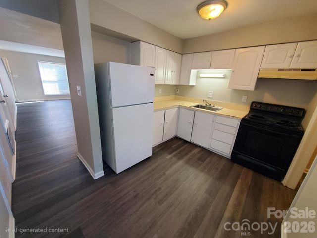 7949 Shady Oak Trail 37, Charlotte, NC 28210