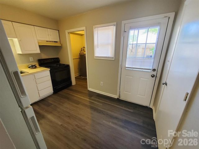 7949 Shady Oak Trail 37, Charlotte, NC 28210