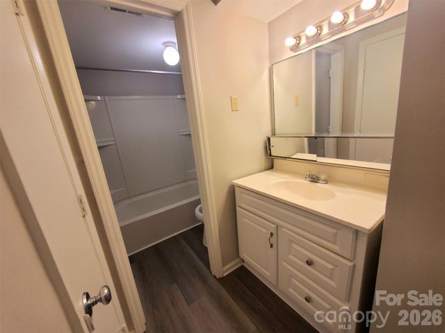 7949 Shady Oak Trail 37, Charlotte, NC 28210