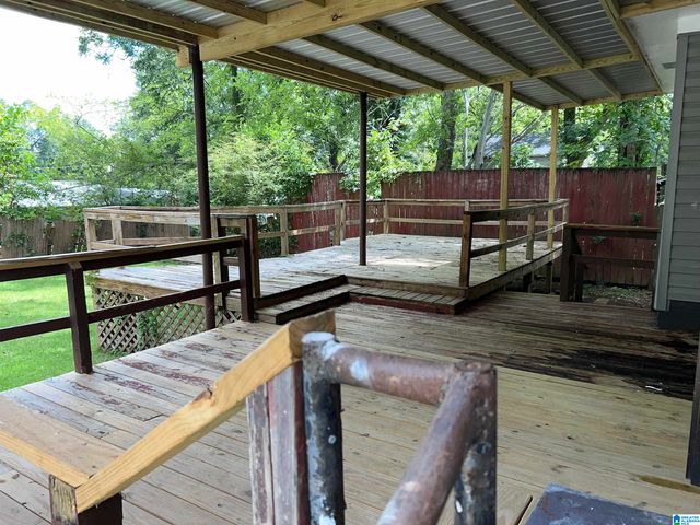 424 12TH AVENUE, Midfield, AL 35228