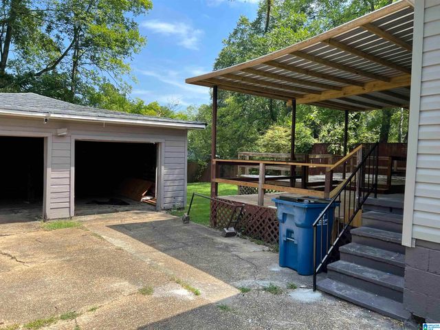 424 12TH AVENUE, Midfield, AL 35228