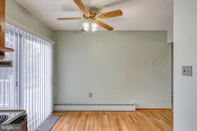 6336 BLUE FLAG AVE, Harrisburg, PA 17112