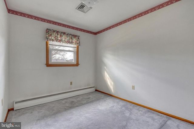 6336 BLUE FLAG AVE, Harrisburg, PA 17112