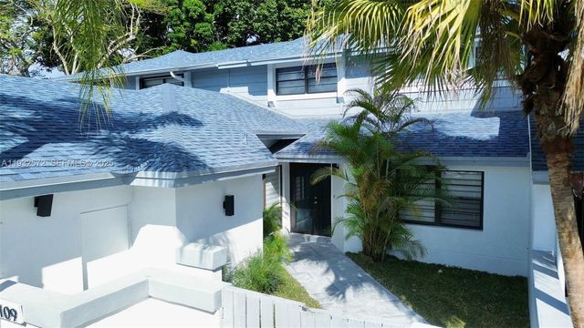 10109 NW 52nd Ter, Doral, FL 33178