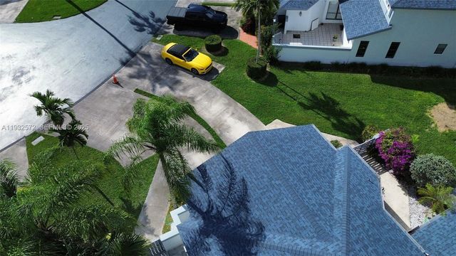 10109 NW 52nd Ter, Doral, FL 33178