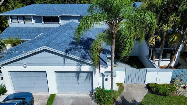 10109 NW 52nd Ter, Doral, FL 33178