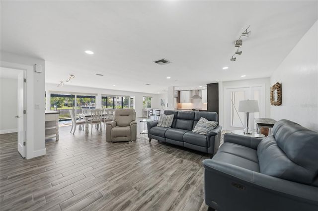 380 CORONADO DRIVE, Punta Gorda, FL 33950