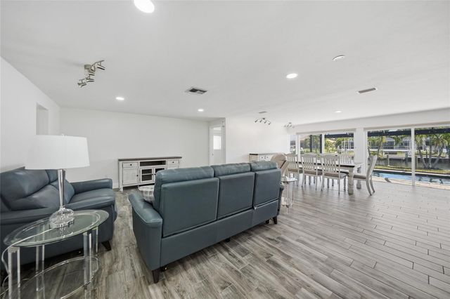 380 CORONADO DRIVE, Punta Gorda, FL 33950