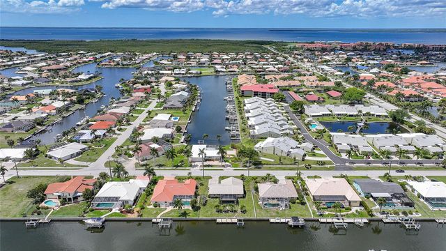 380 CORONADO DRIVE, Punta Gorda, FL 33950
