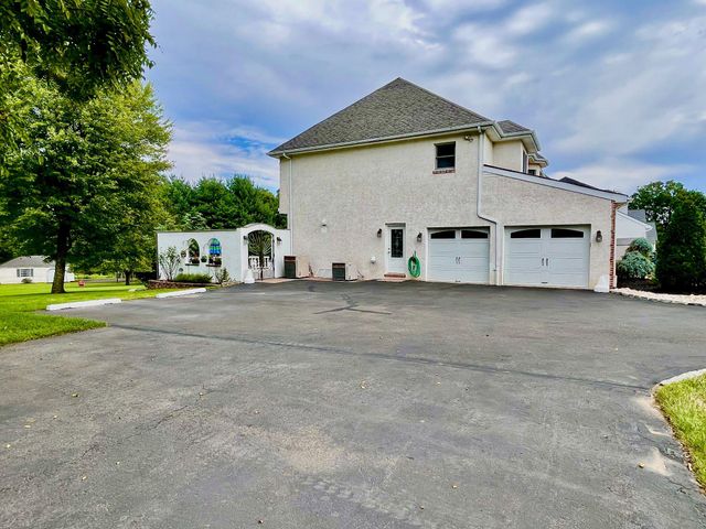 1830 BUCK RD, Feasterville-trevose, PA 19053