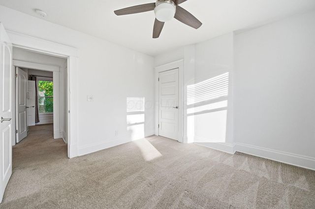 433 Saint Clair Avenue, Columbus, OH 43203