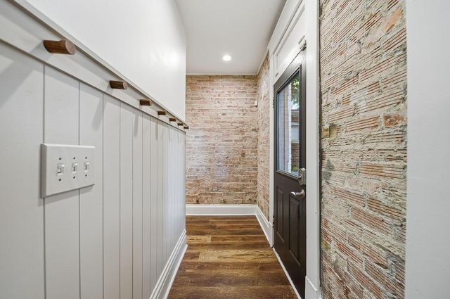 433 Saint Clair Avenue, Columbus, OH 43203