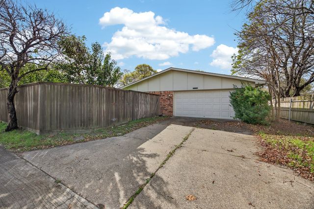 1805 Spanish Trail, Plano, TX 75023