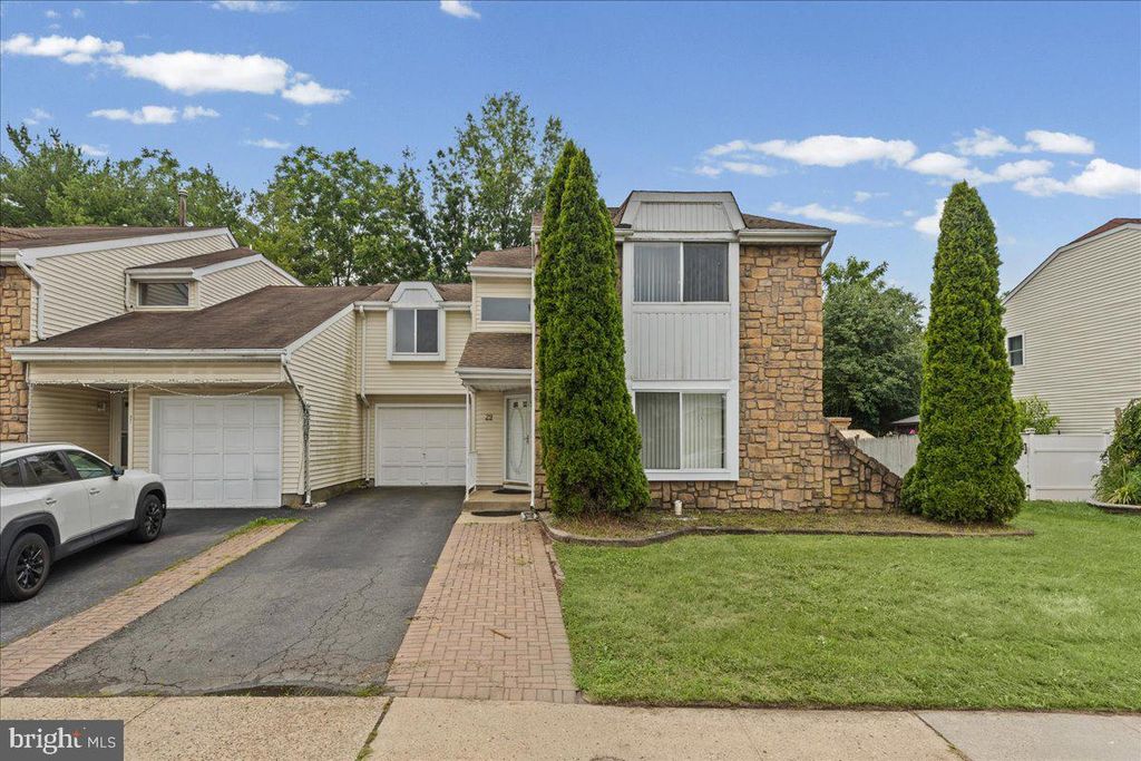 29 ALLISON RD, East Windsor, NJ 08520