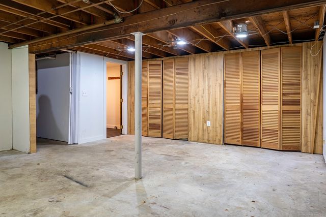 142 Starr Street, Norwich, CT 06360