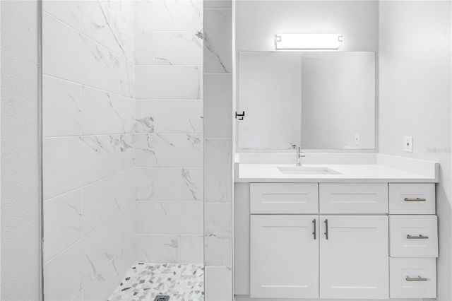 4330 TYLER CIRCLE N, St Petersburg, FL 33709