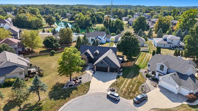 5818 Chase Creek Court, Fort Wayne, IN 46804