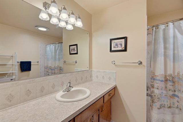 11824 N Madison St, Spokane, WA 99218