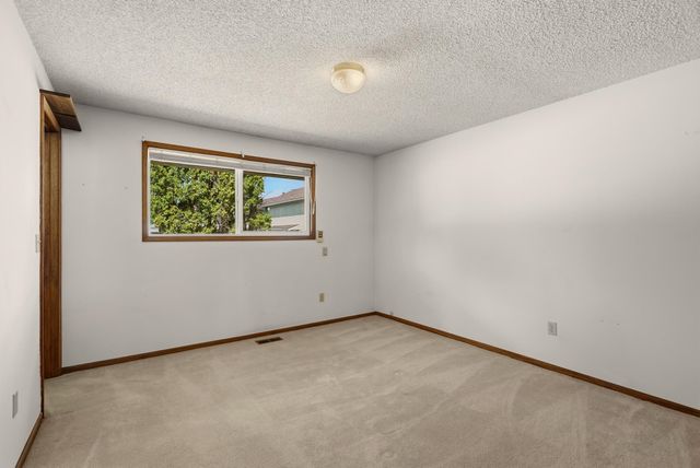 11824 N Madison St, Spokane, WA 99218