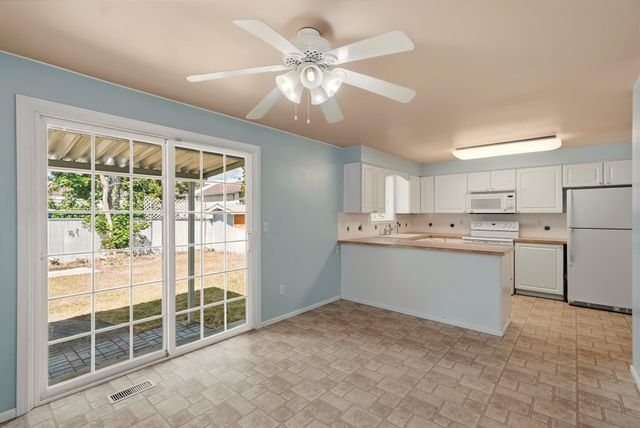 11824 N Madison St, Spokane, WA 99218