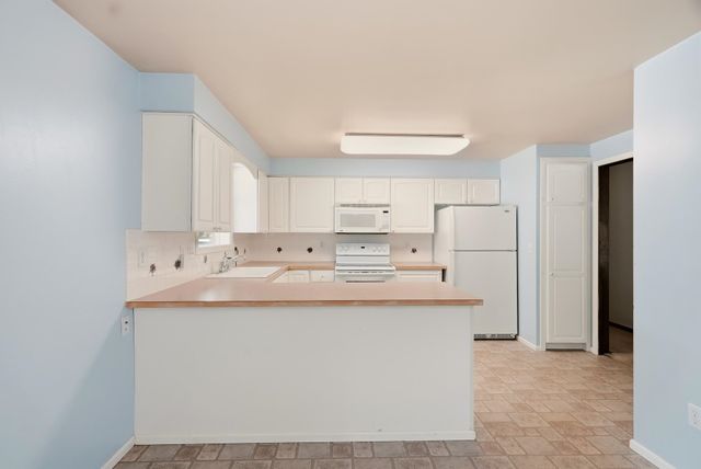 11824 N Madison St, Spokane, WA 99218