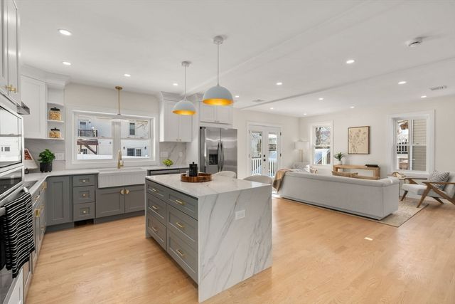 22 Morton St 22, Watertown, MA 02472