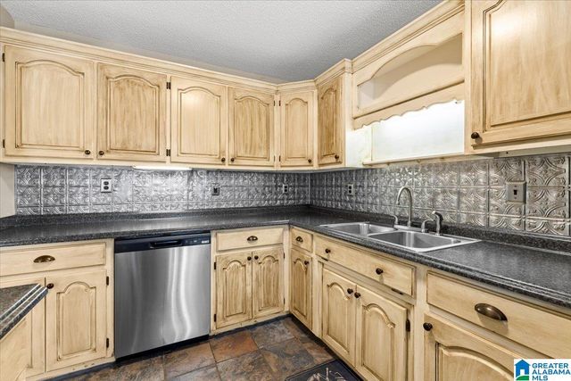 9317 ANGEL VIEW LANE, Kimberly, AL 35091