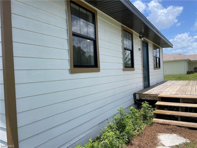 3820 20th ST W, Lehigh Acres, FL 33971