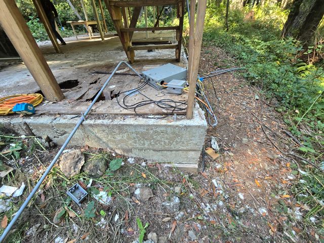 1000 Rancho Sequoia Drive, Alderpoint, CA 95511