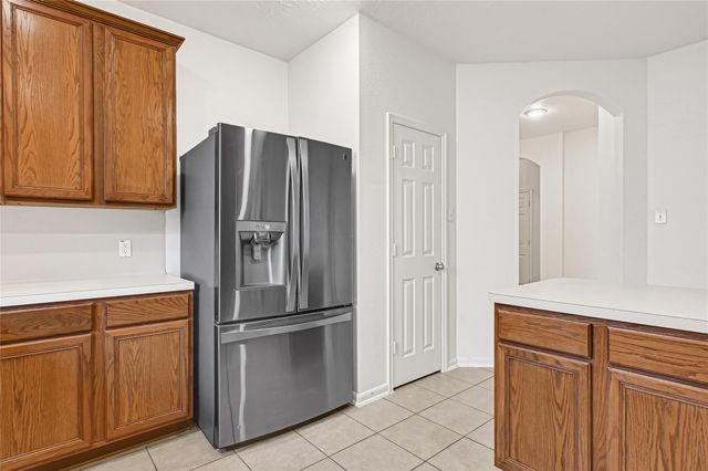 12902 Pecan Shores Drive, Houston, TX 77044