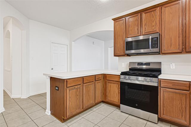 12902 Pecan Shores Drive, Houston, TX 77044