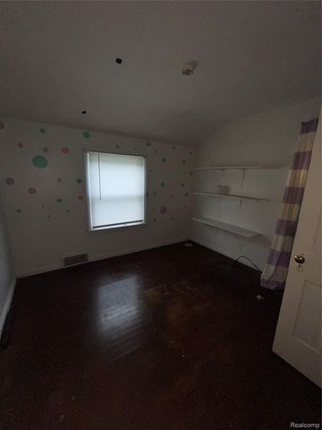 5265 Cadieux Road, Detroit, MI 48224