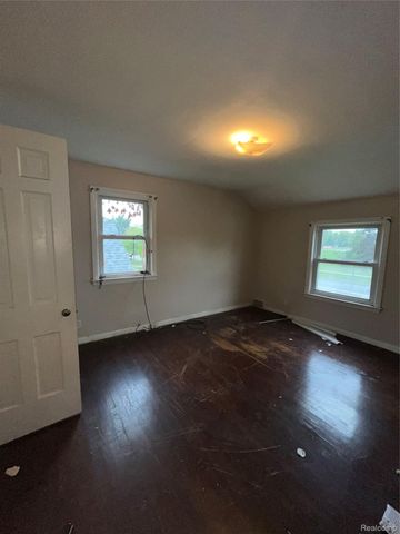 5265 Cadieux Road, Detroit, MI 48224