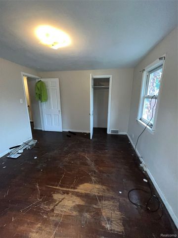5265 Cadieux Road, Detroit, MI 48224