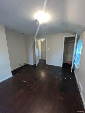 5265 Cadieux Road, Detroit, MI 48224