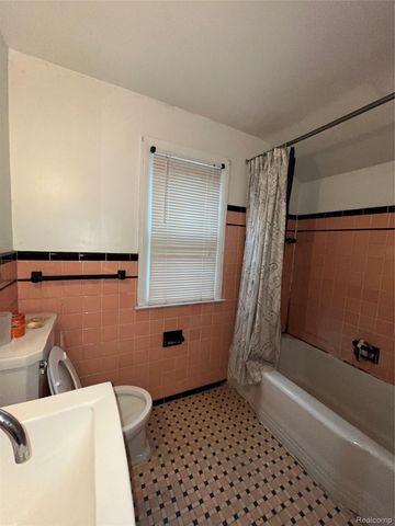5265 Cadieux Road, Detroit, MI 48224
