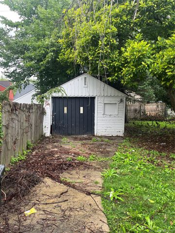 5265 Cadieux Road, Detroit, MI 48224