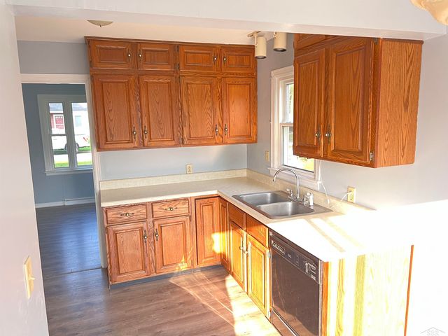 2020 Thorne Street, Saginaw, MI 48602