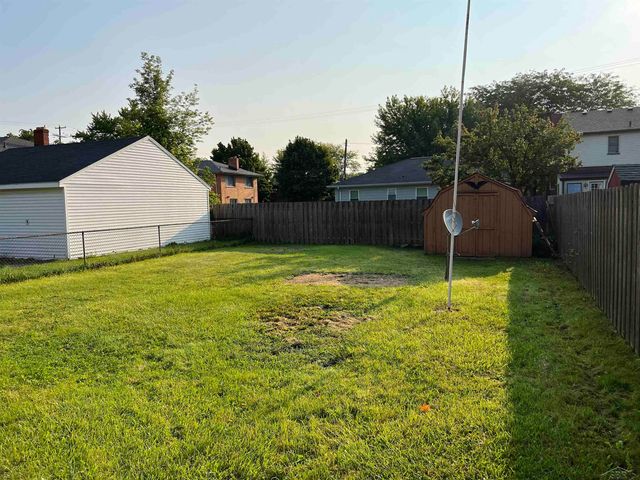 2020 Thorne Street, Saginaw, MI 48602