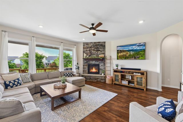 9346 Gardenside Lane, Loveland, OH 45140