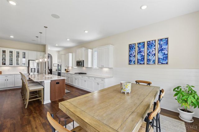 9346 Gardenside Lane, Loveland, OH 45140