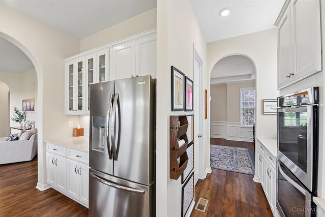 9346 Gardenside Lane, Loveland, OH 45140