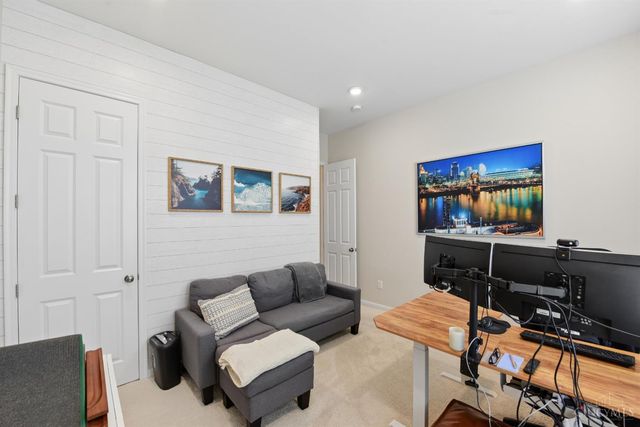 9346 Gardenside Lane, Loveland, OH 45140