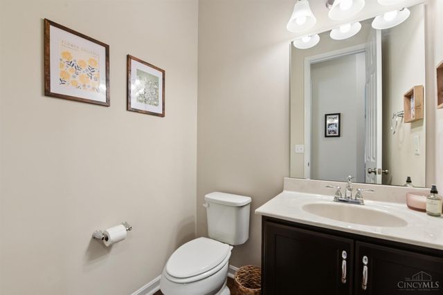 9346 Gardenside Lane, Loveland, OH 45140