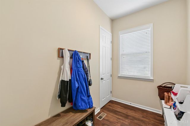 9346 Gardenside Lane, Loveland, OH 45140